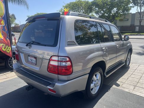 Used 2003 Toyota Land Cruiser AWD/4WD image 6
