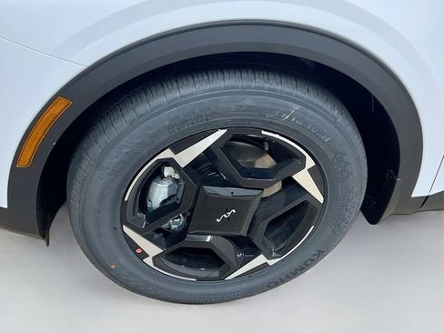 New 2026 Kia Sportage EX image 30