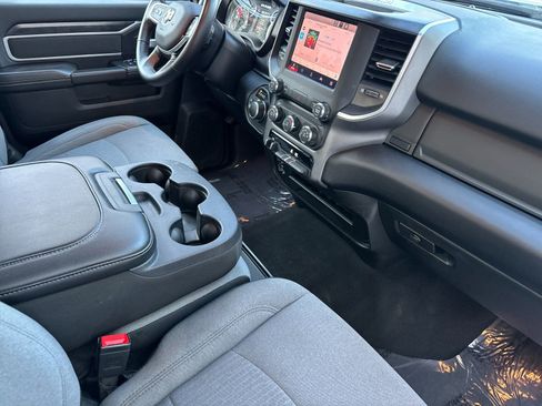 Used 2024 RAM 2500 Big Horn w/ Bed Utility Group image 15