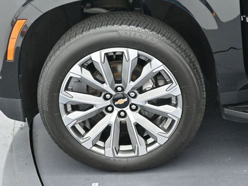 Used 2025 Chevrolet Tahoe High Country w/ Sun And Tow Package image 37