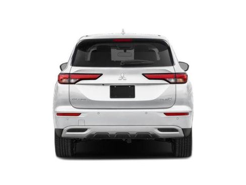 New 2025 Mitsubishi Outlander SE image 31