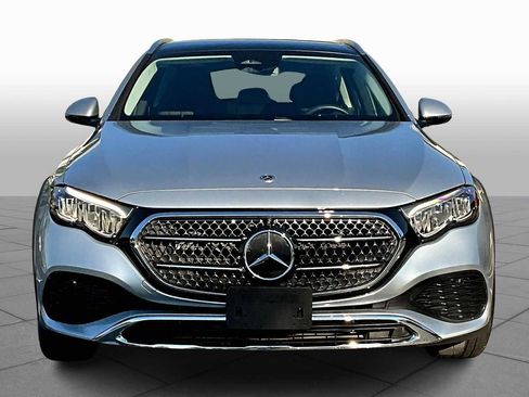 Used 2025 Mercedes-Benz E 450 4MATIC All-Terrain Wagon image 4