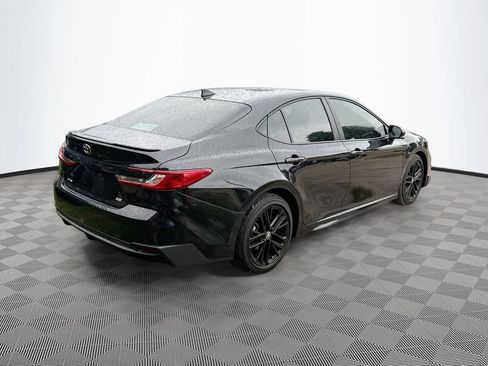 Used 2026 Toyota Camry SE FWD image 6