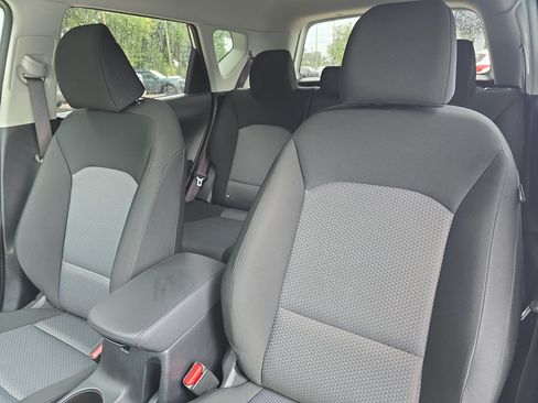 Certified 2025 Kia Soul LX FWD image 21