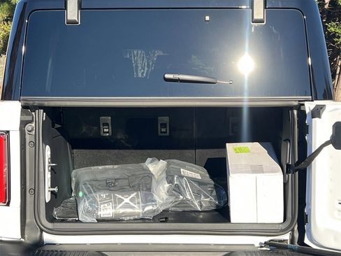 New 2025 Ford Bronco Badlands image 21