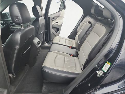 Used 2020 Chevrolet Equinox LT image 11