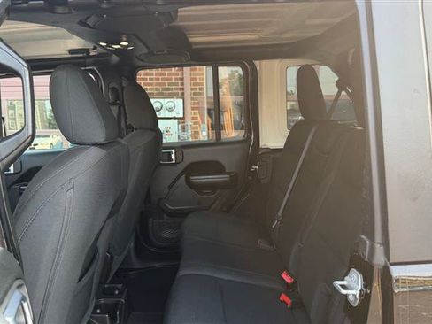 Used 2021 Jeep Wrangler Unlimited Sport AWD/4WD image 17