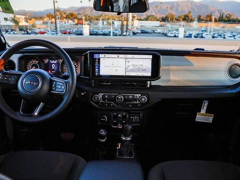 New 2026 Jeep Gladiator Sport image 13