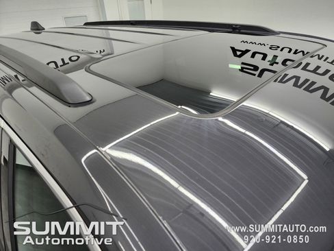 New 2025 Jeep Grand Cherokee L Laredo w/ Luxury Tech Group I image 4