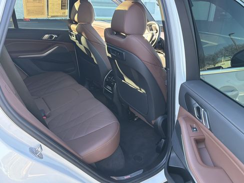 Used 2023 BMW X5 xDrive40i w/ Premium Package image 33