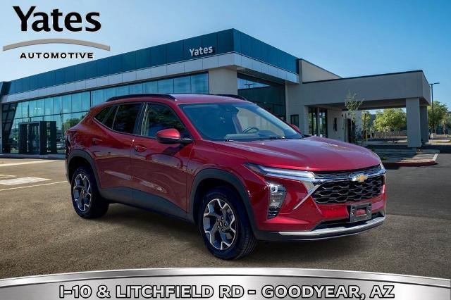 Used 2025 Chevrolet Trax LT w/ LT Convenience Package FWD image 1