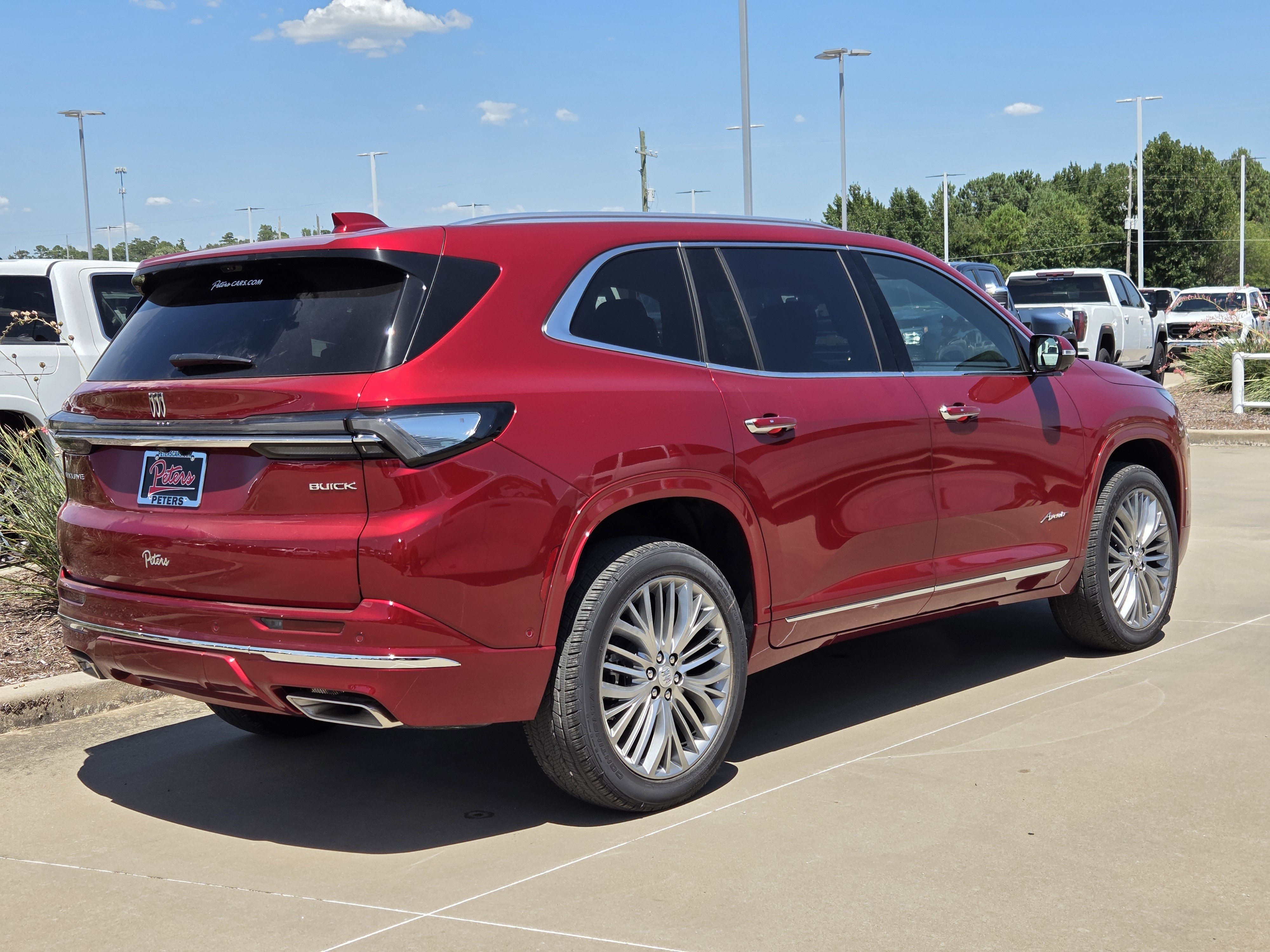 New 2027 Buick Enclave Avenir FWD image 3