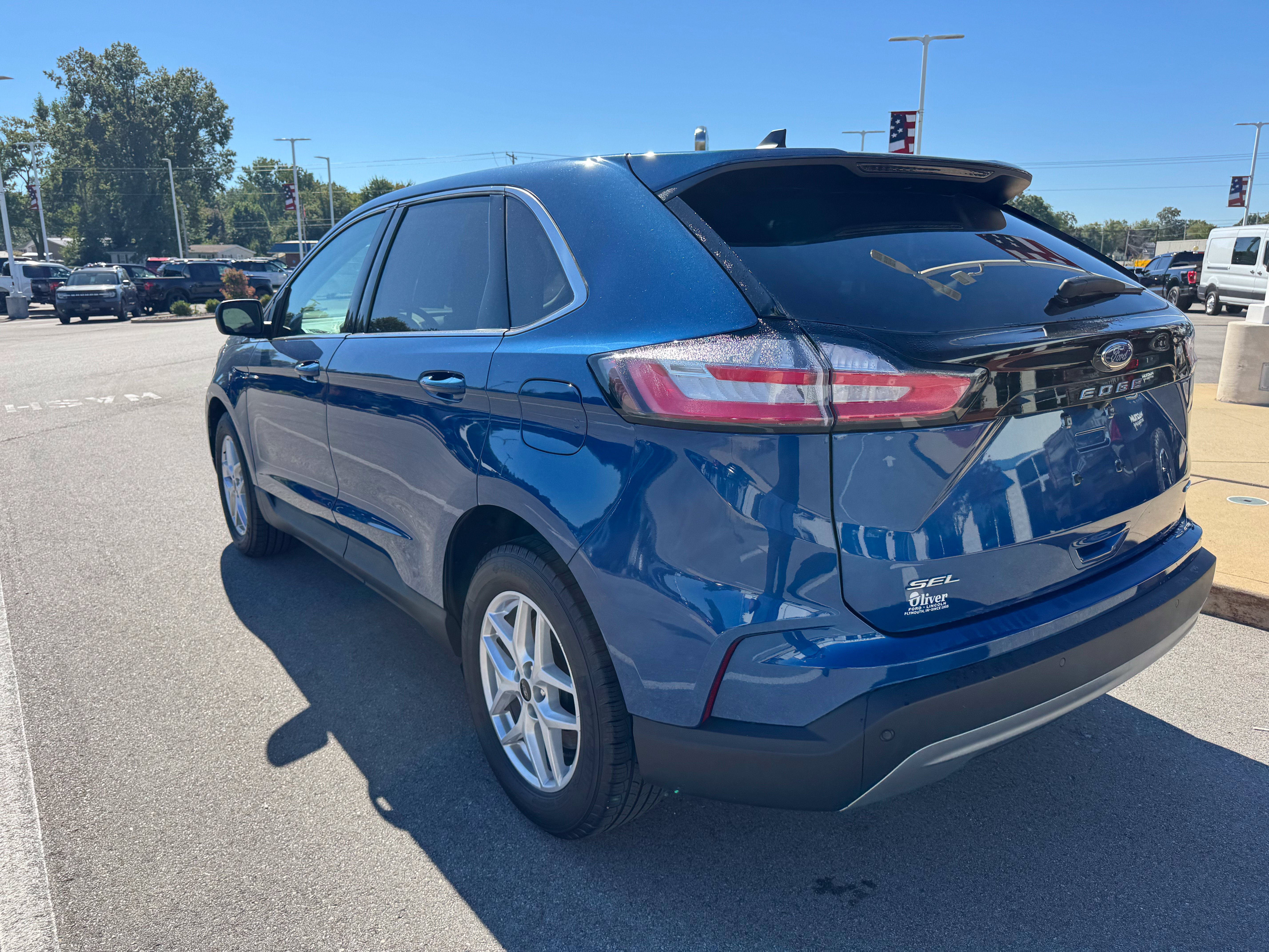 Used 2024 Ford Edge SEL w/ Convenience Package AWD/4WD image 5