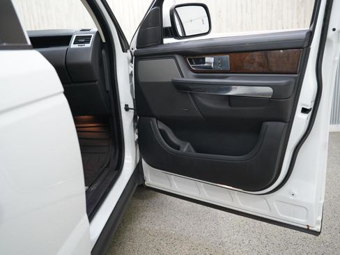 Used 2012 Land Rover Range Rover Sport HSE LUX image 34