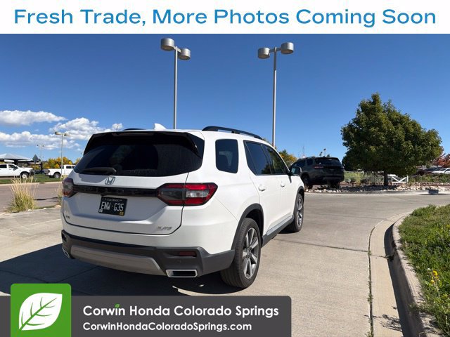 Used 2024 Honda Pilot Elite image 7
