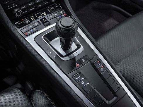 Used 2017 Porsche 718 Cayman S image 28