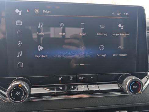 Used 2023 Chevrolet Colorado Trail Boss w/ Technology Package image 16