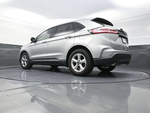 Used 2019 Ford Edge SE AWD/4WD image 25
