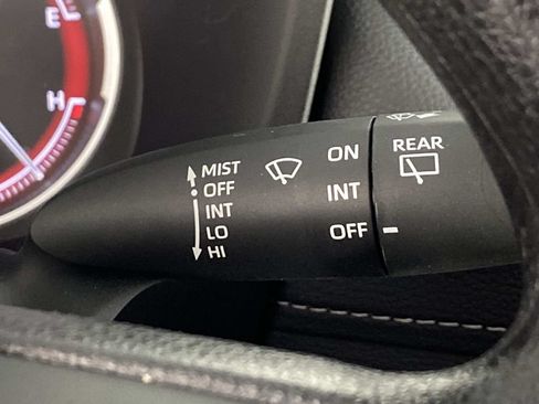 Used 2025 Toyota RAV4 LE AWD/4WD image 19