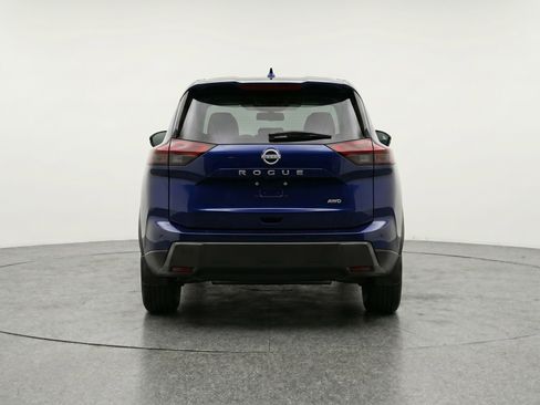 Used 2025 Nissan Rogue SV FWD image 7