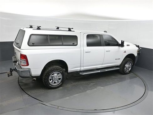 Used 2020 RAM 2500 Big Horn image 32