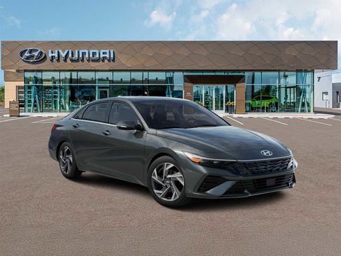 New 2026 Hyundai Elantra Limited image 7