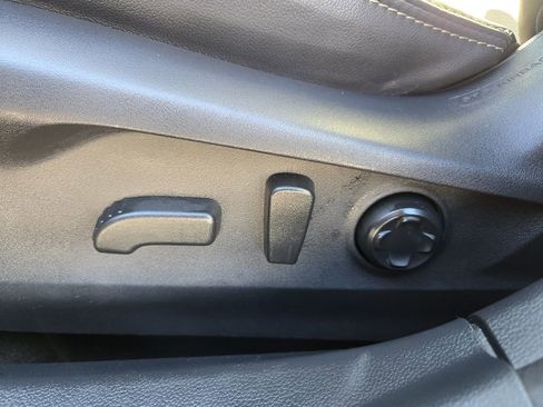 Used 2025 Subaru Outback Limited image 13