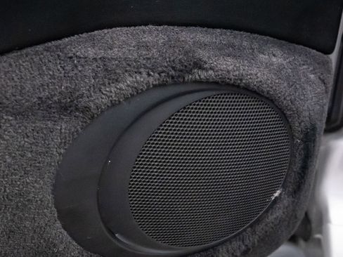 Used 2000 Porsche 911 Carrera 4 image 15