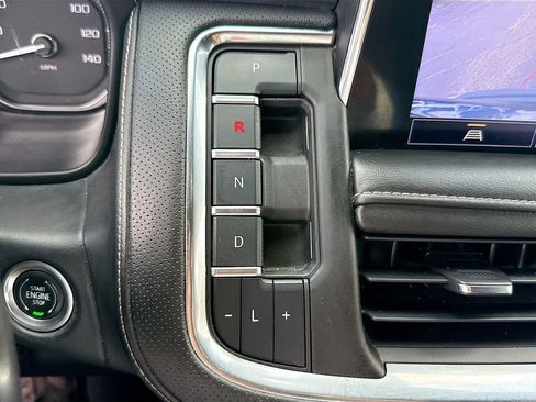 Used 2021 GMC Yukon XL SLT image 18