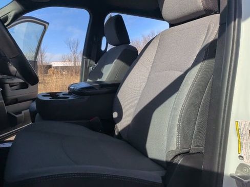 Used 2024 RAM 2500 Big Horn image 14