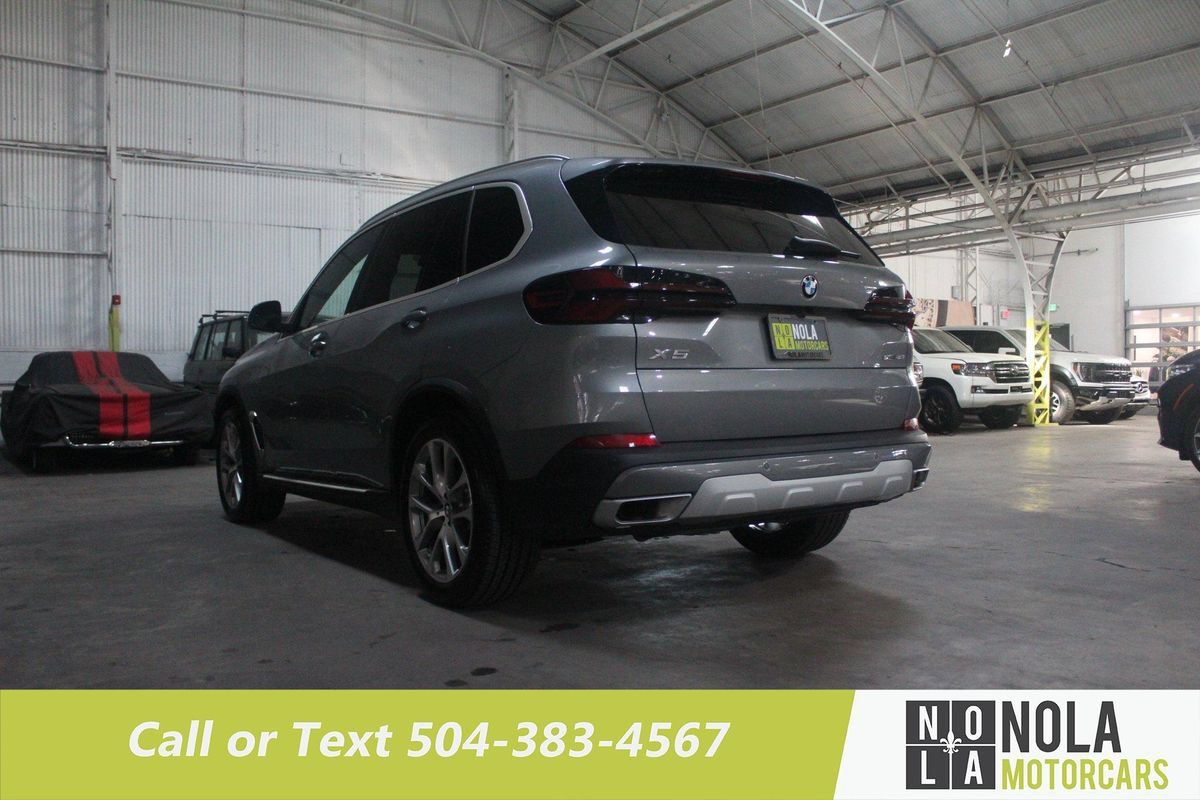 Used 2026 BMW X5 sDrive40i RWD image 15