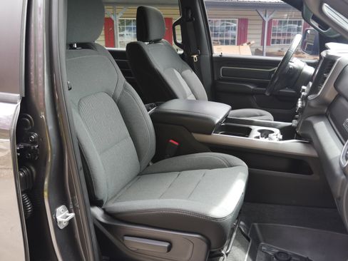 Used 2022 RAM 1500 Big Horn AWD/4WD image 26