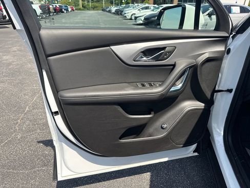 Used 2024 Chevrolet Blazer LT w/ LPO, Floor Liner Package FWD image 11