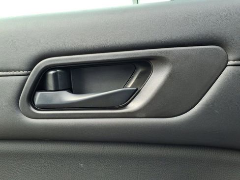 New 2026 Nissan Pathfinder SV image 16