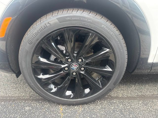 New 2026 Buick Envista Sport Touring w/ Convenience I Package FWD image 4