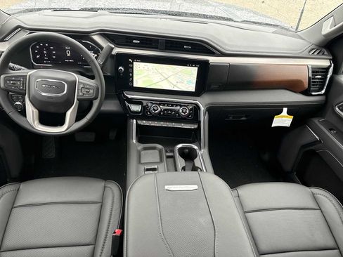 New 2026 GMC Sierra 2500 Denali w/ Denali Reserve Package AWD/4WD image 22