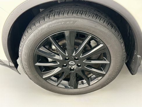 Used 2023 Nissan Murano SV w/ SV Midnight Edition Package AWD/4WD image 11