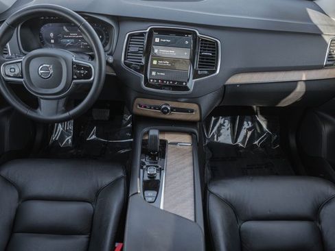 Certified 2023 Volvo XC90 B6 Plus w/ Protection Package Premier image 20