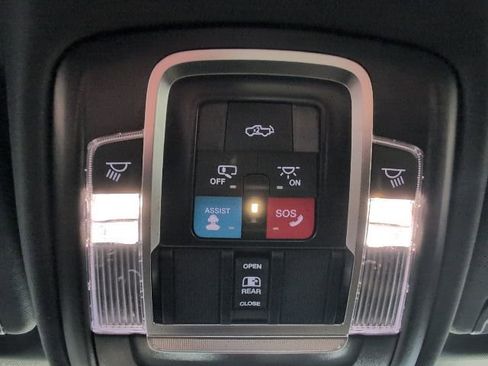 New 2026 RAM 1500 4x4 Crew Cab image 26