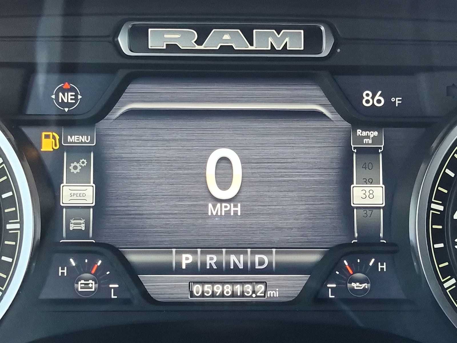 Used 2024 RAM 2500 Laramie w/ Night Edition AWD/4WD image 31