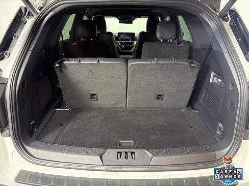 Used 2025 Ford Explorer ST w/ Sun And Sound Package AWD/4WD image 11