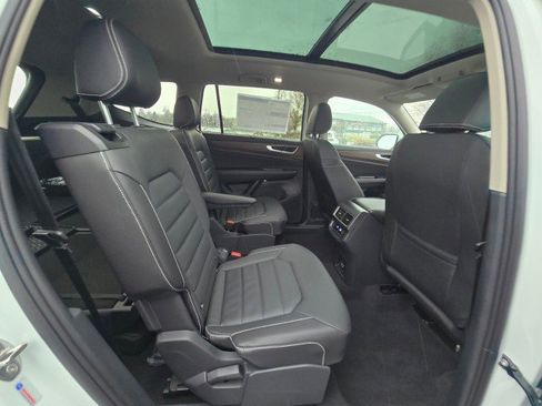 New 2026 Volkswagen Atlas SEL image 15