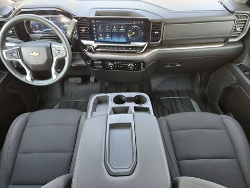 Used 2023 Chevrolet Silverado 1500 LT RWD image 23