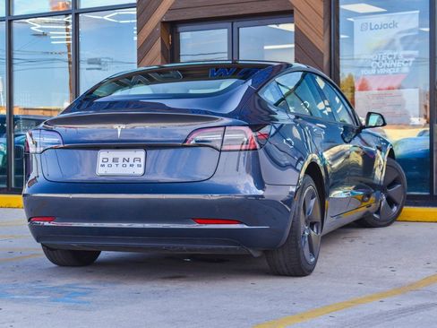 Used 2022 Tesla Model 3 Standard Range image 30