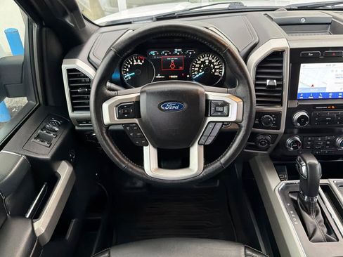 Used 2020 Ford F150 Lariat w/ Equipment Group 502A Luxury image 16