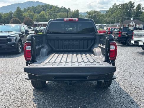 Used 2025 GMC Canyon Denali w/ LPO, Denali Black Edition AWD/4WD image 7