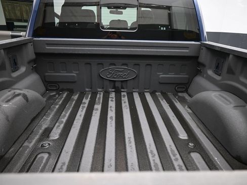 Used 2018 Ford F150 XLT w/ Equipment Group 302A Luxury image 14