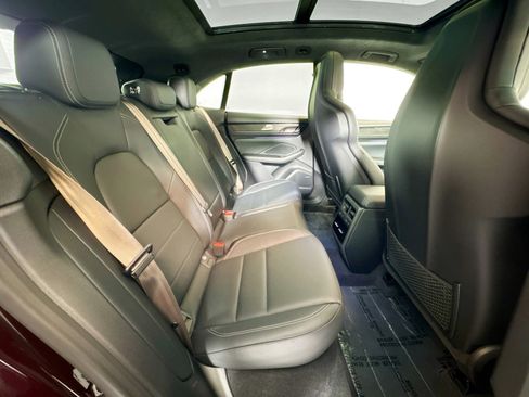 Certified 2024 Porsche Macan Turbo Electric image 23