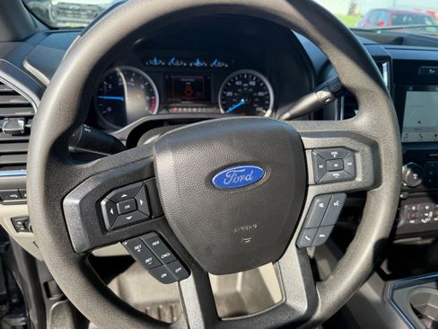 Used 2017 Ford F250 XLT w/ XLT Premium Package image 17