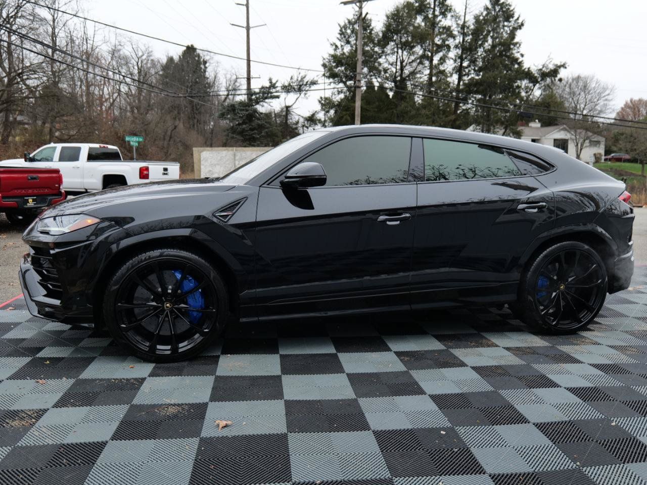 Used 2021 Lamborghini Urus AWD/4WD image 9